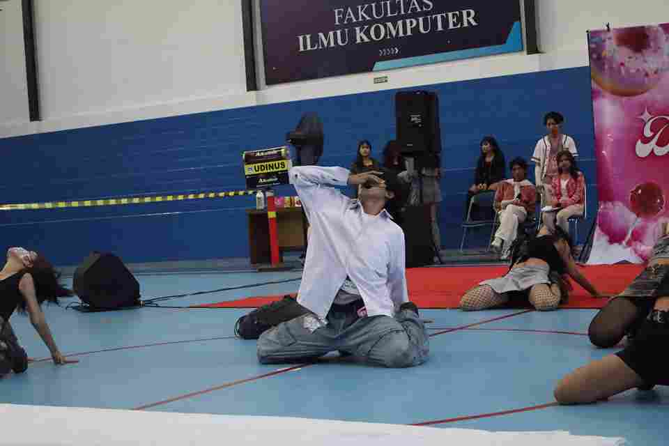 DFU Dinus Fest Kpop Modern Dance Competition